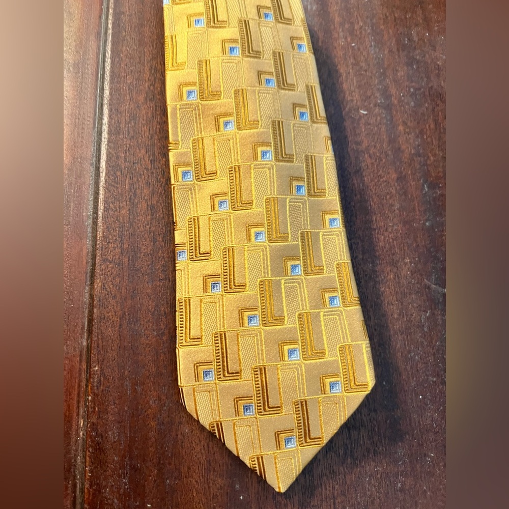 Men’s Robert Talbott tie